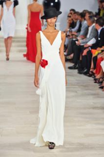 Lais Ribeiro feet photo thumbnail