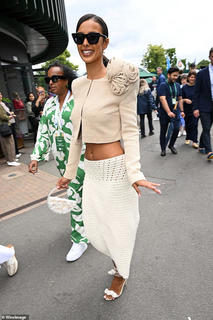 Maya Jama feet photo thumbnail