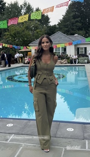 Rocsi Diaz feet photo thumbnail