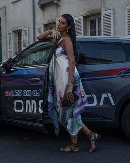 Valentina Vignali feet photo thumbnail