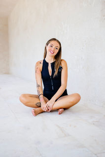 Victoria Waldrip feet photo thumbnail