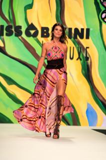 Elisabetta Canalis feet photo thumbnail