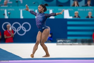 Simone Biles feet photo thumbnail