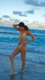 Jen Selter feet photo thumbnail