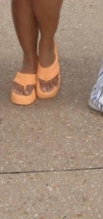 Julieanna Marie Goddard feet photo thumbnail