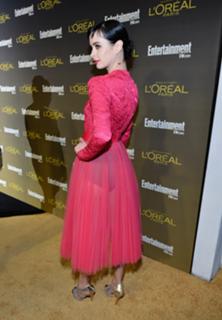 Krysten Ritter feet photo thumbnail