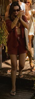 Giovanna Lancellotti feet photo thumbnail