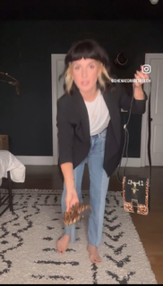 Shenae Grimes-Beech feet photo thumbnail