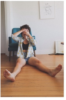 Tatiana Maslany feet photo 1