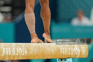 Simone Biles feet photo thumbnail