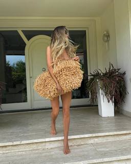 Vera Brezhneva feet photo thumbnail
