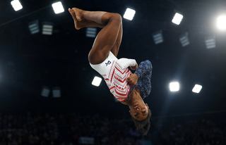 Simone Biles feet photo thumbnail