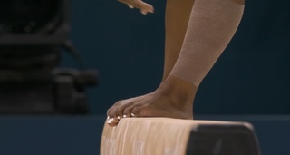 Simone Biles feet photo thumbnail