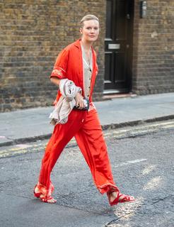 Maggie Grace feet photo 3