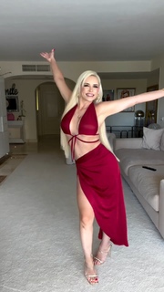 Daniela Katzenberger feet photo thumbnail