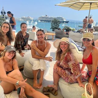 Giovanna Antonelli feet photo thumbnail