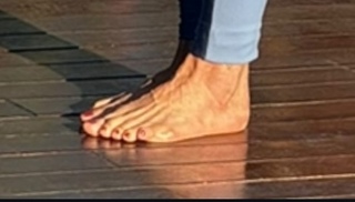 Kelly Key feet photo thumbnail