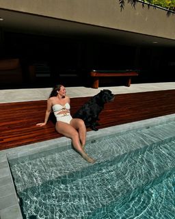 Paolla Oliveira feet photo thumbnail
