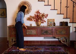 Abigail Spencer feet photo thumbnail