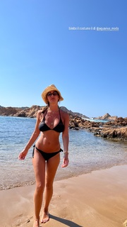 Melita Toniolo feet photo thumbnail