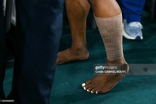 Simone Biles feet photo thumbnail