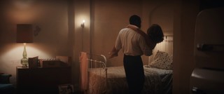 Natalie Portman feet photo thumbnail
