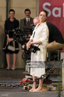 Angelina Jolie feet photo thumbnail