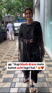 Kriti Sanon feet photo thumbnail