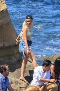 Camila Cabello feet photo thumbnail