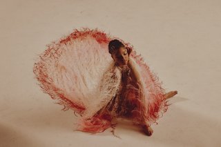 Halle Bailey feet photo thumbnail