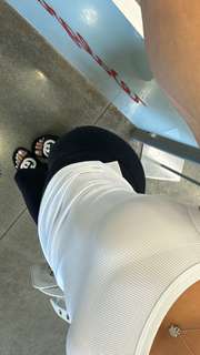 Breckie Hill feet photo thumbnail