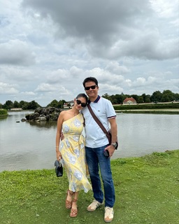 Anushka Sen feet photo thumbnail