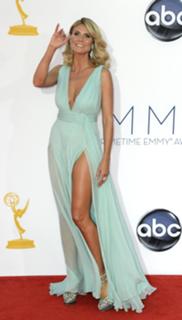 Heidi Klum feet photo thumbnail