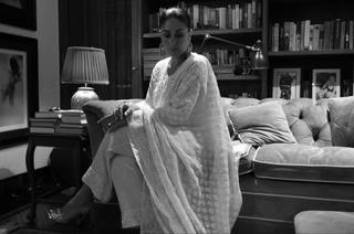 Kareena Kapoor feet photo thumbnail
