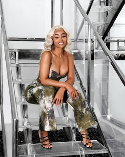 Blac Chyna feet photo thumbnail