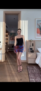 Duygu Özaslan feet photo thumbnail