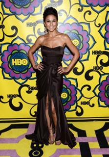 Emmanuelle Chriqui feet photo thumbnail