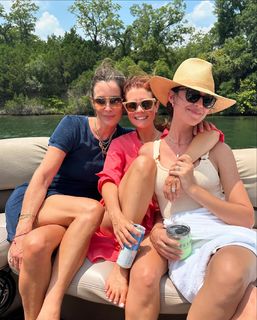 JoAnna Garcia Swisher feet photo 3