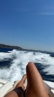 Victoria Silvstedt feet photo thumbnail
