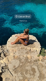Anna Lewandowska feet photo thumbnail