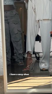 Karrueche Tran feet photo thumbnail