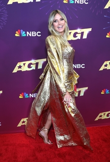 Heidi Klum feet photo thumbnail