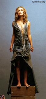 Keira Knightley feet photo thumbnail