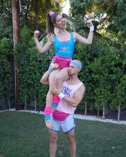 Amanda Cerny feet photo thumbnail