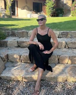 Malgorzata Kozuchowska feet photo thumbnail