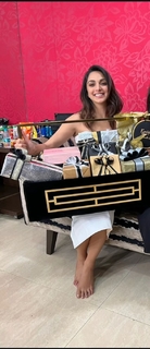 Kiara Advani feet photo thumbnail