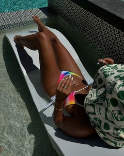 Rocsi Diaz feet photo thumbnail