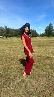 Anna Popek feet photo thumbnail
