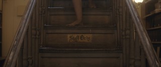 Natalie Portman feet photo thumbnail