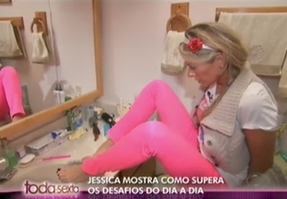 Adriane Galisteu feet photo thumbnail